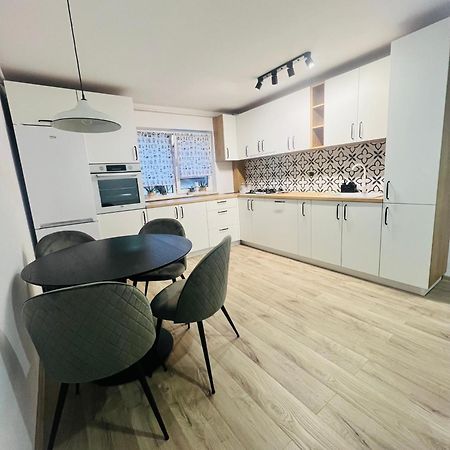 Apartament Orizont Сучеава Екстериор снимка