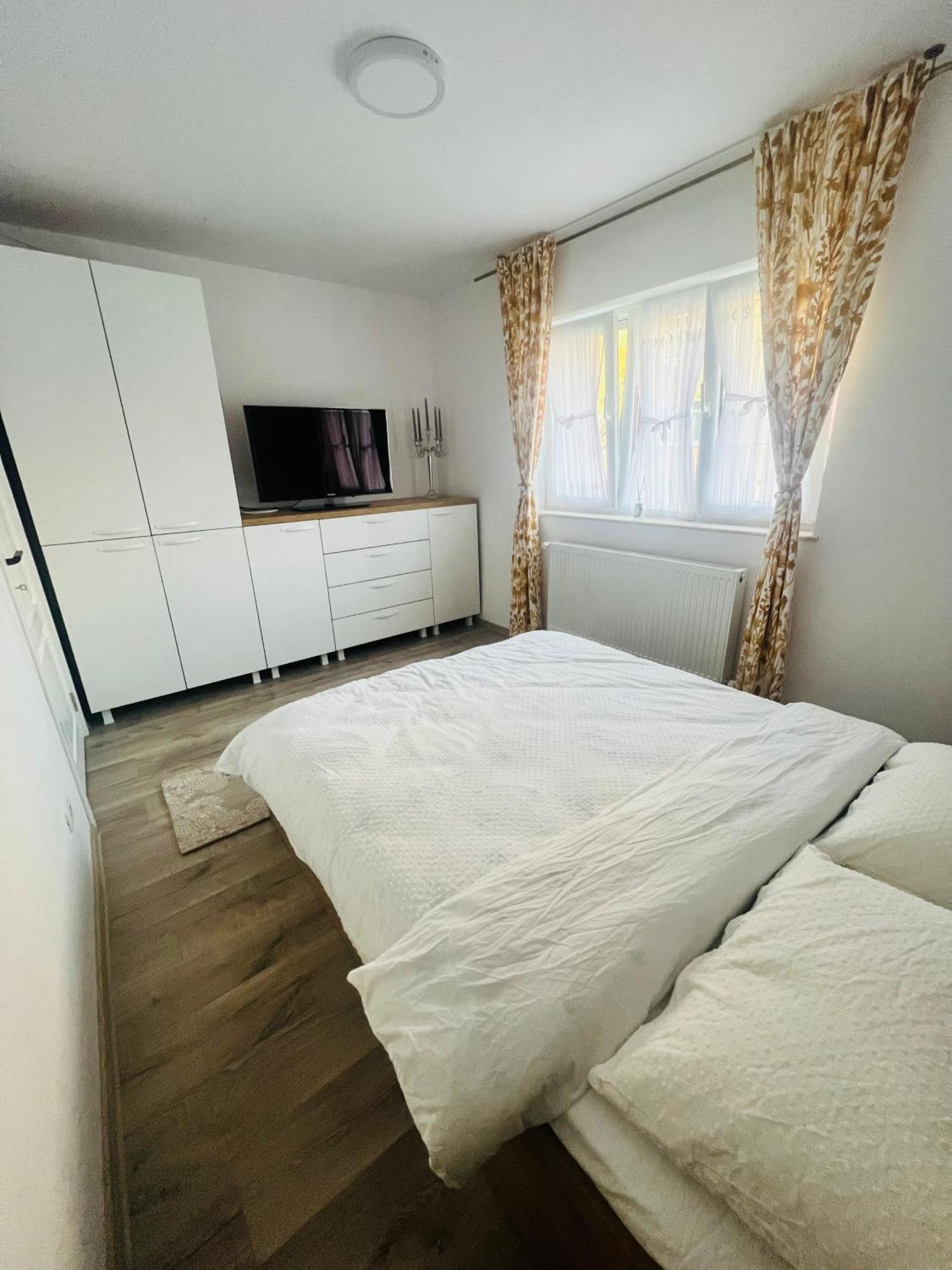 Apartament Orizont Сучеава Екстериор снимка
