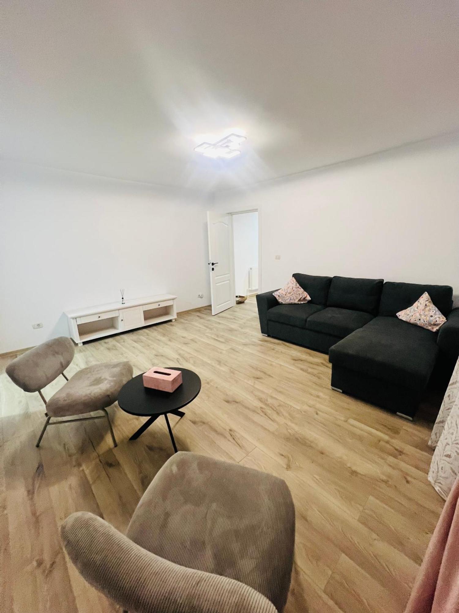 Apartament Orizont Сучеава Екстериор снимка
