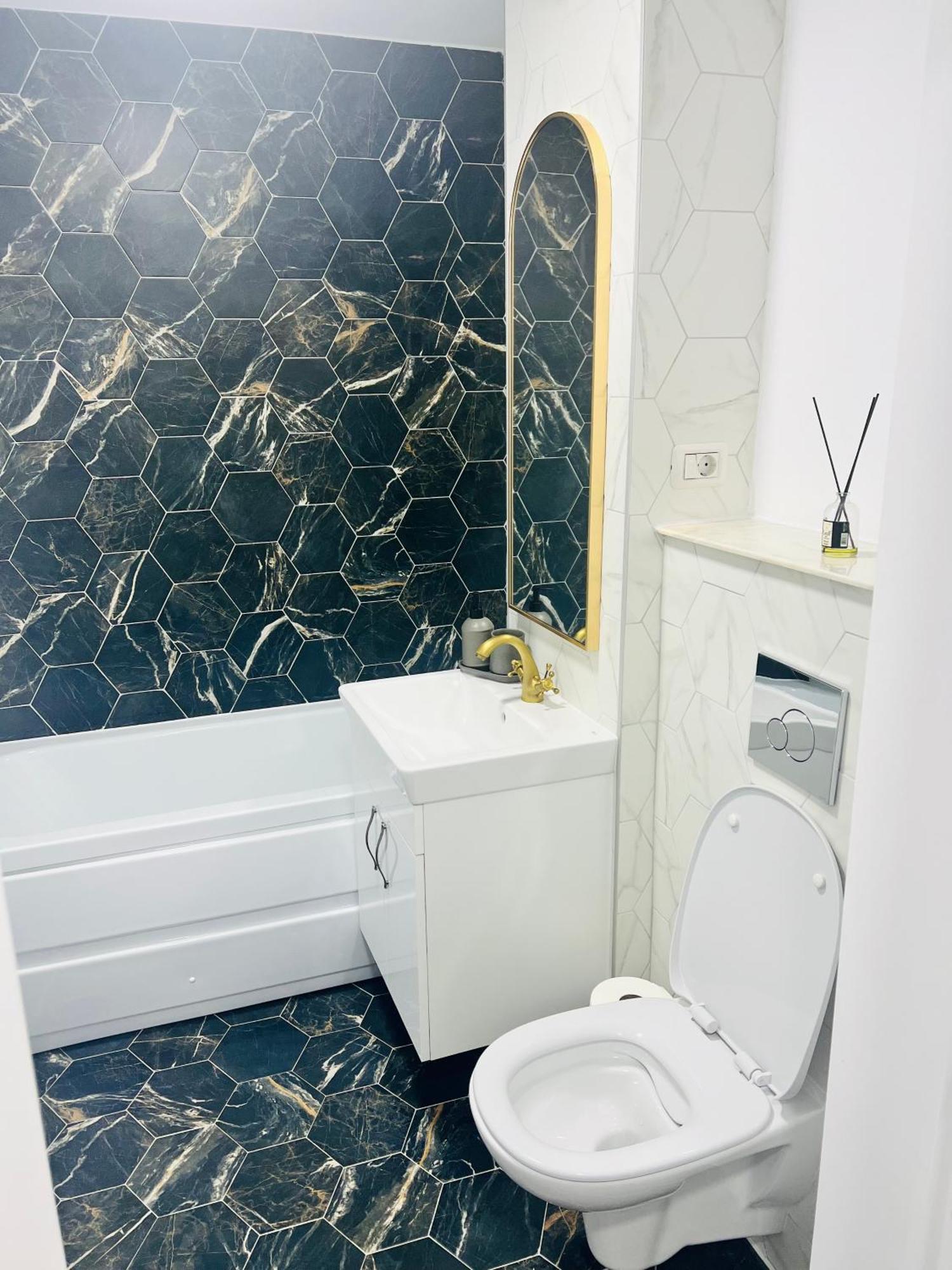 Apartament Orizont Сучеава Екстериор снимка